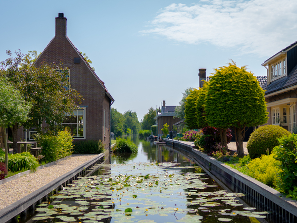 Foto van woning in Aalsmeer aan het lint